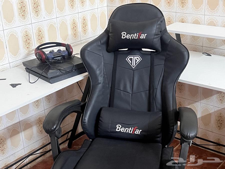 كرسي قيمنق و طاوله L وسوني فور64245797792387110