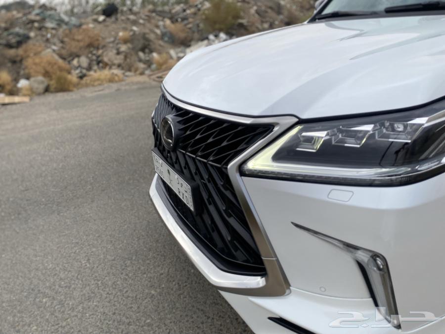 Lexus 2019 model, full option Abdul Latif Jameel64413837972738111