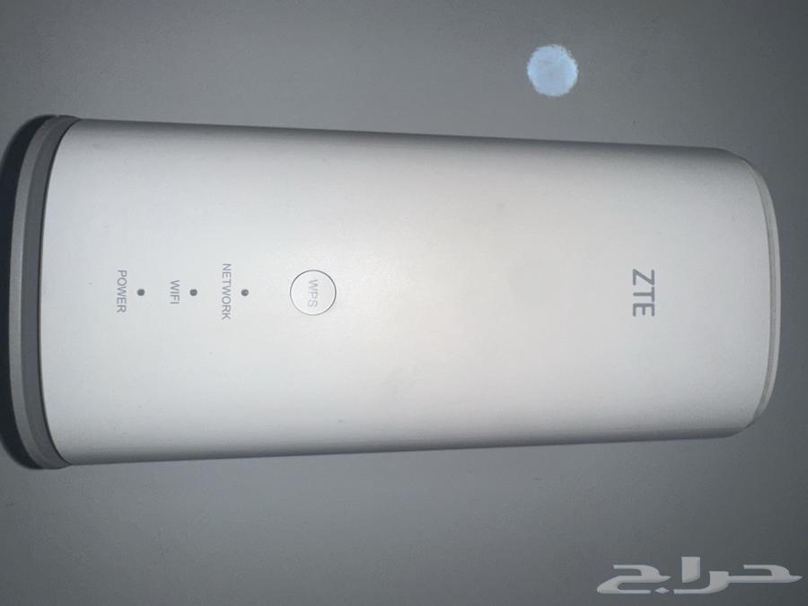 Router device64250415833474111