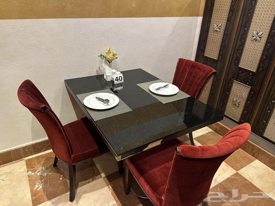 للبيع طاولات مطعم مع كراسي64245809346563114