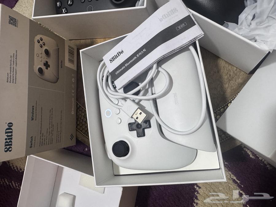 8BitDo Ultimate 2.4G Wireless Controller64235176109057111