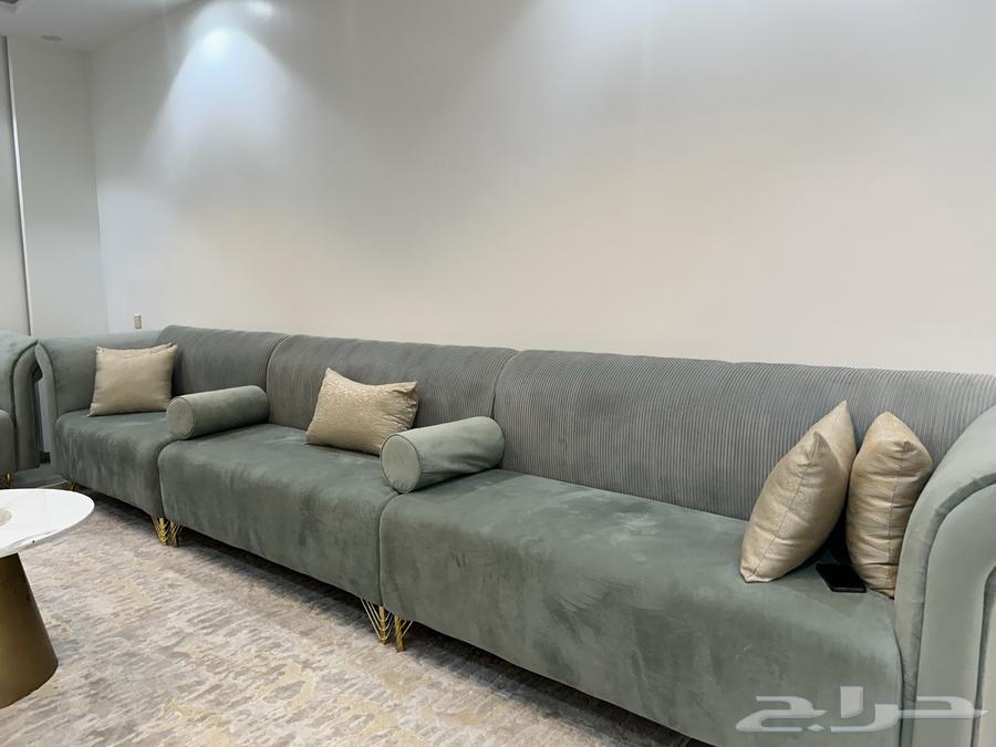 4-in-6 sofa, table, and mat64232010836227112