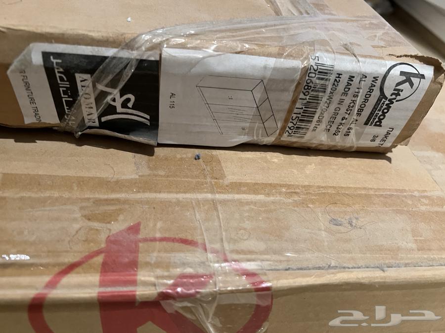 خزانة ملابس64251106384642114