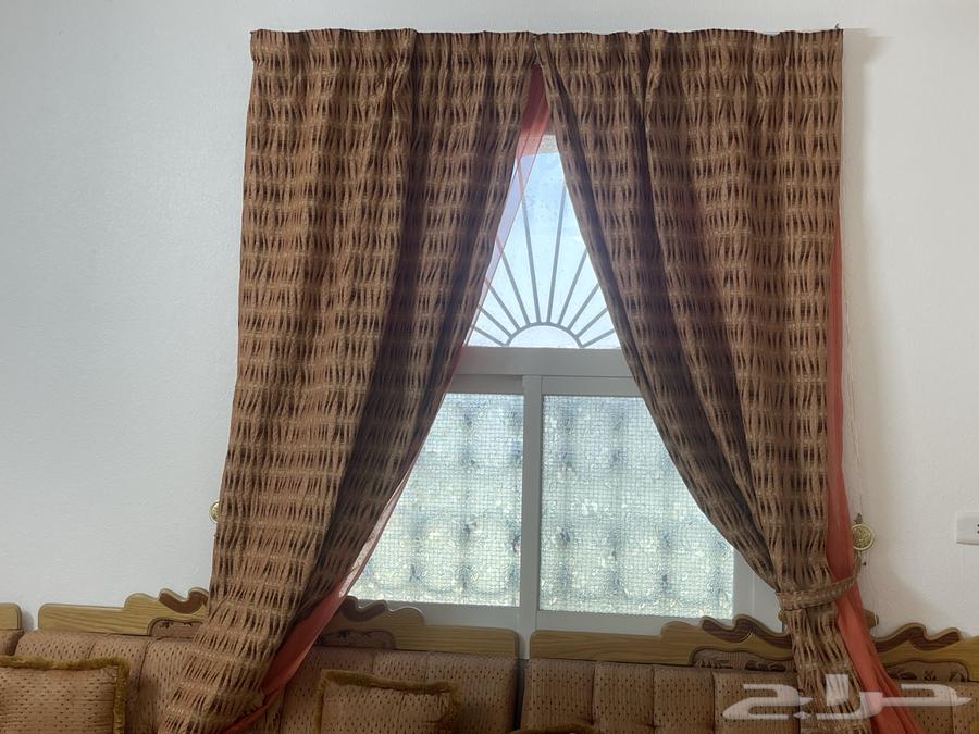 Full sofa with curtain64251106646659110