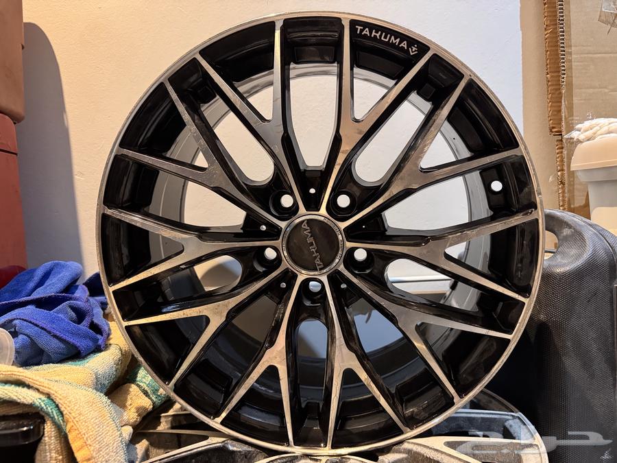 جنوط يركب لي جميع سيارات 5 بلوط مقاس 1764409101687298110