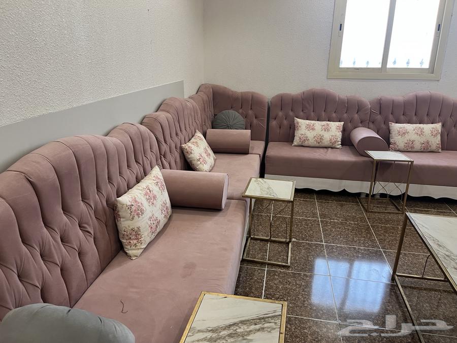 كنب نظيف للبيع ب500ريال64242812207619110