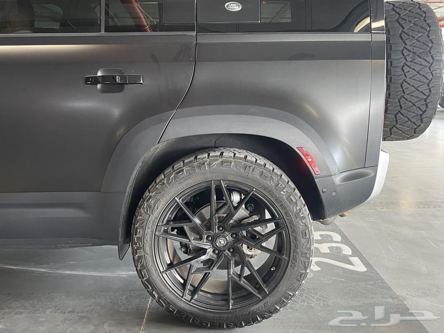 للبيع كفرات ديفندر حجريه سنة 2020 استخدام قليل جدا بزرعها64410130040194112