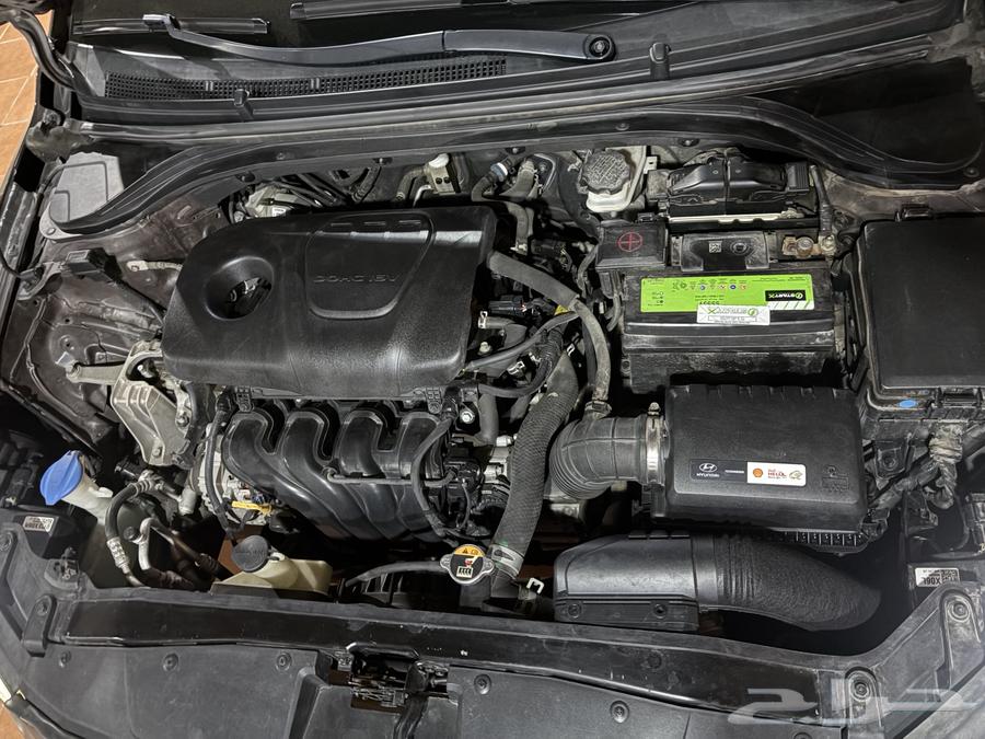 Elantra 2018 Standard64418133463554114