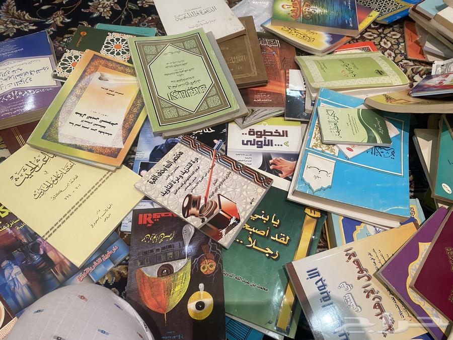 كتب منوعه كثيره للبيع المستعجل64251242626306113