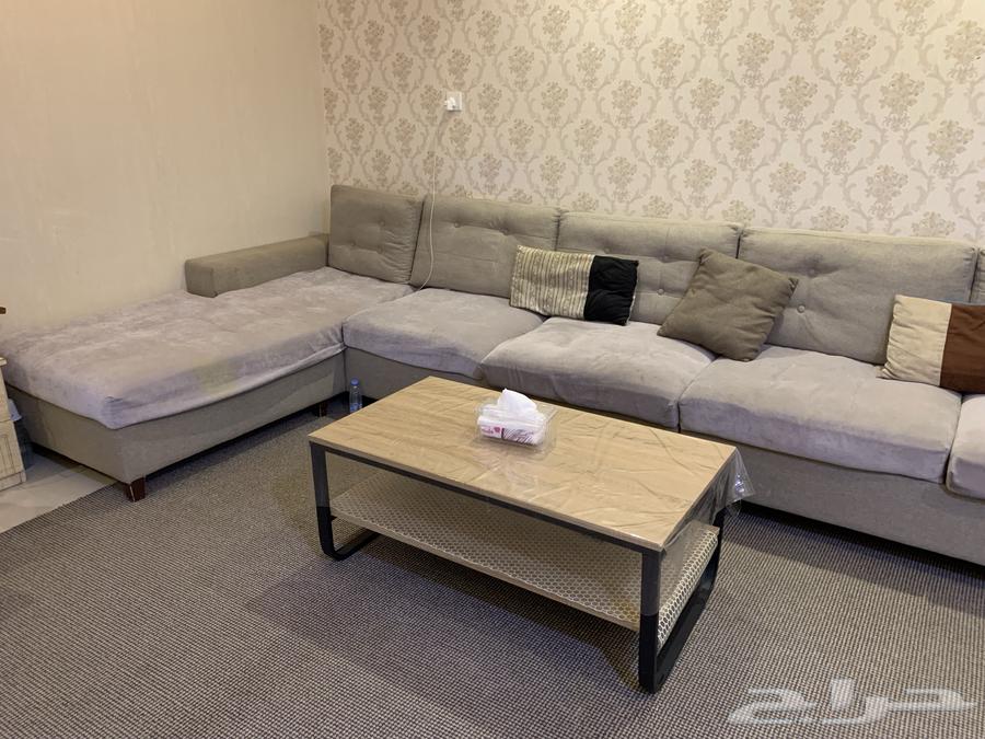 كنب و طاولة 350 ريال64250928121857112