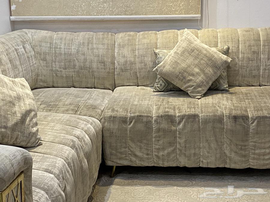 كنب مستخدم شهرين جديد مع المخدات64248107582083112