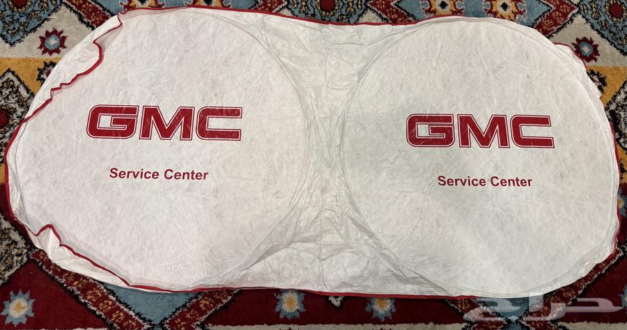 Sunshades or a single shade that fits all cars64419291803009112