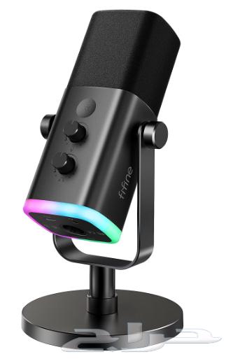 للبيع بي سي قيمنق متكامل مع شاشتين واكسسوارات64234806773891113