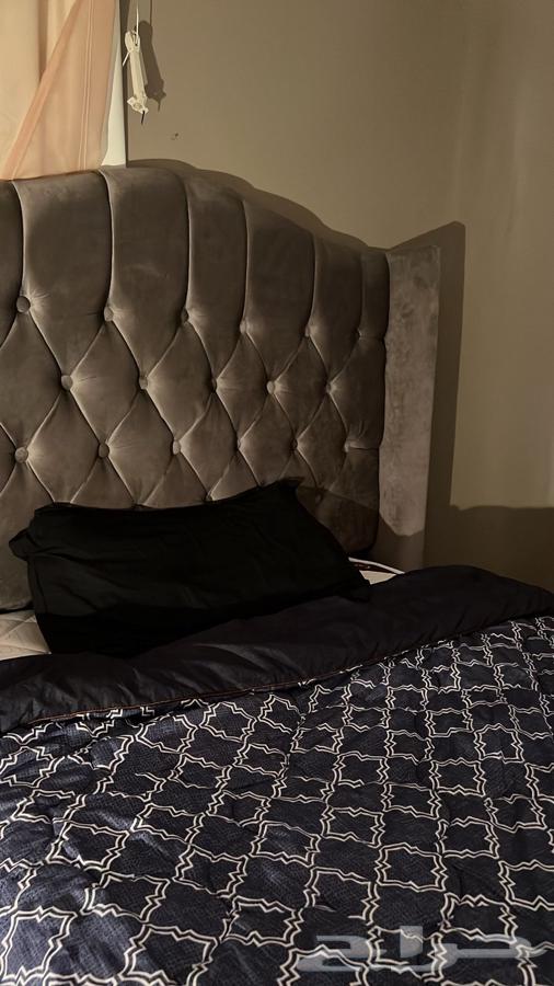 سرير ومرتبه العدد 264246142272130113