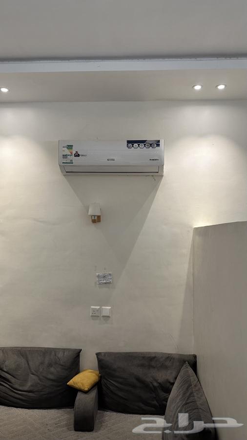 ديوانية للبيع بكامل الادوات64249863120131111