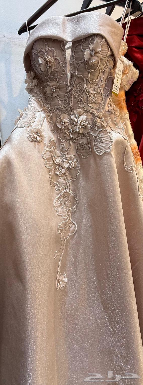 فستان ملكه لبس ساعتين فقط64253438603651111