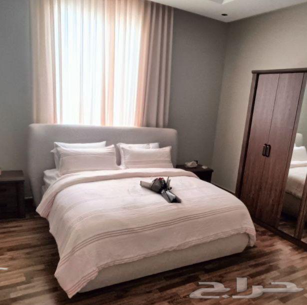 سرير كوين سايز للبيع 2000 ريال64252314177795111