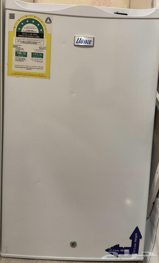 للبيع ثلاجة ميني ماركة UGINE64236671040898111