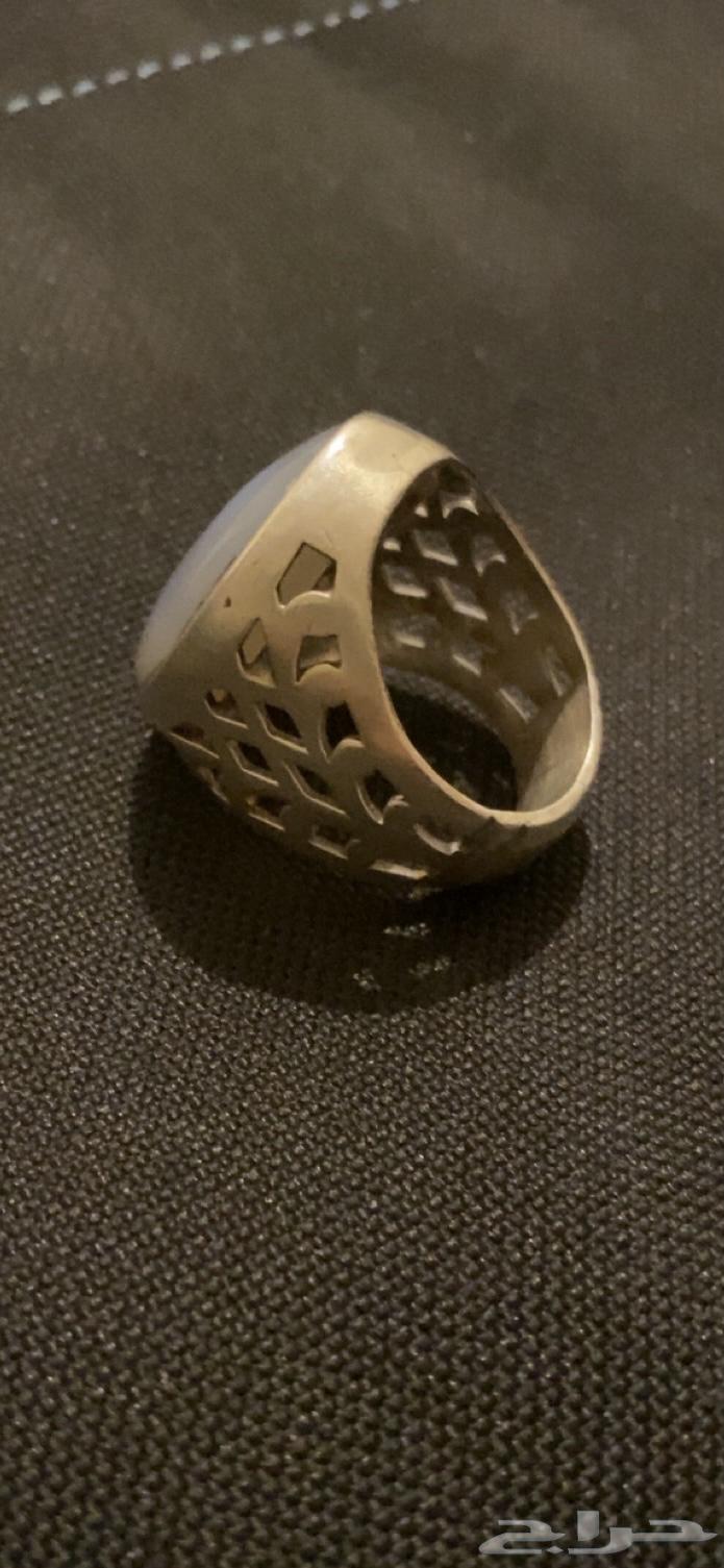 خاتم فضه والفص عقيق64250587575427111
