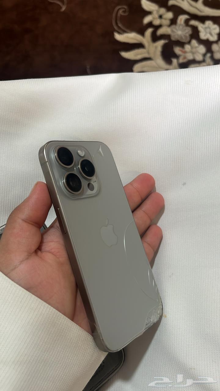 آيفون 15 برو64247509916673112