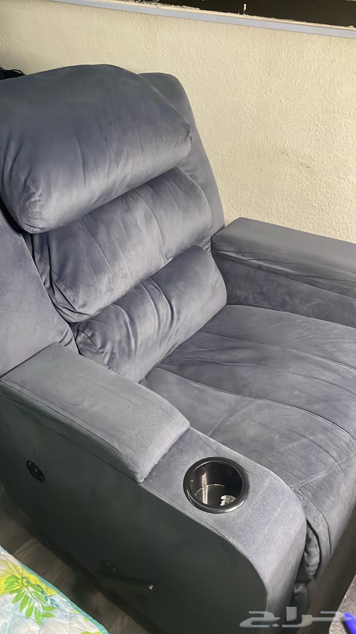 كرسي استرخاء تفصيل شبه جديد ضمان ثلاث سنين64243011836163110