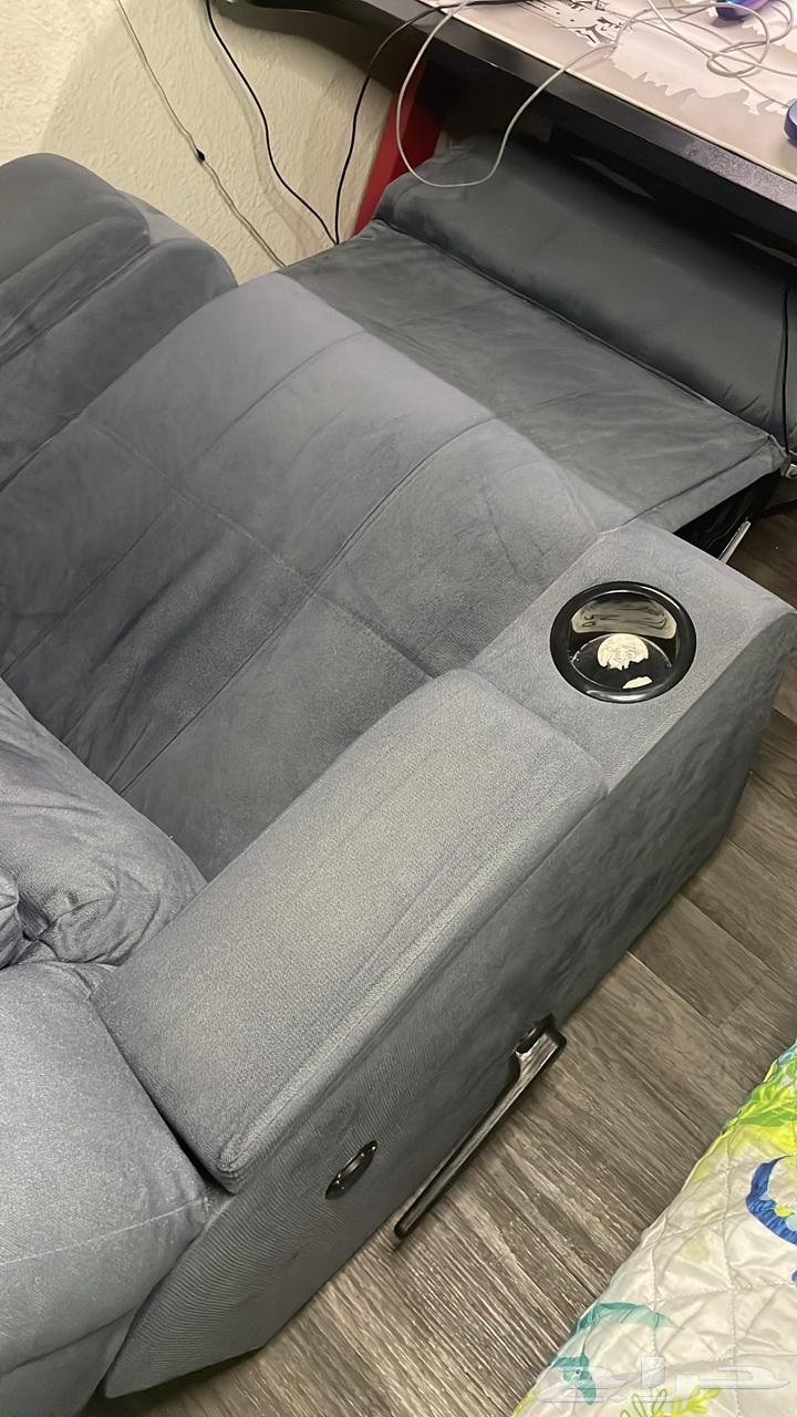 كرسي استرخاء تفصيل شبه جديد ضمان ثلاث سنين64243011836163112