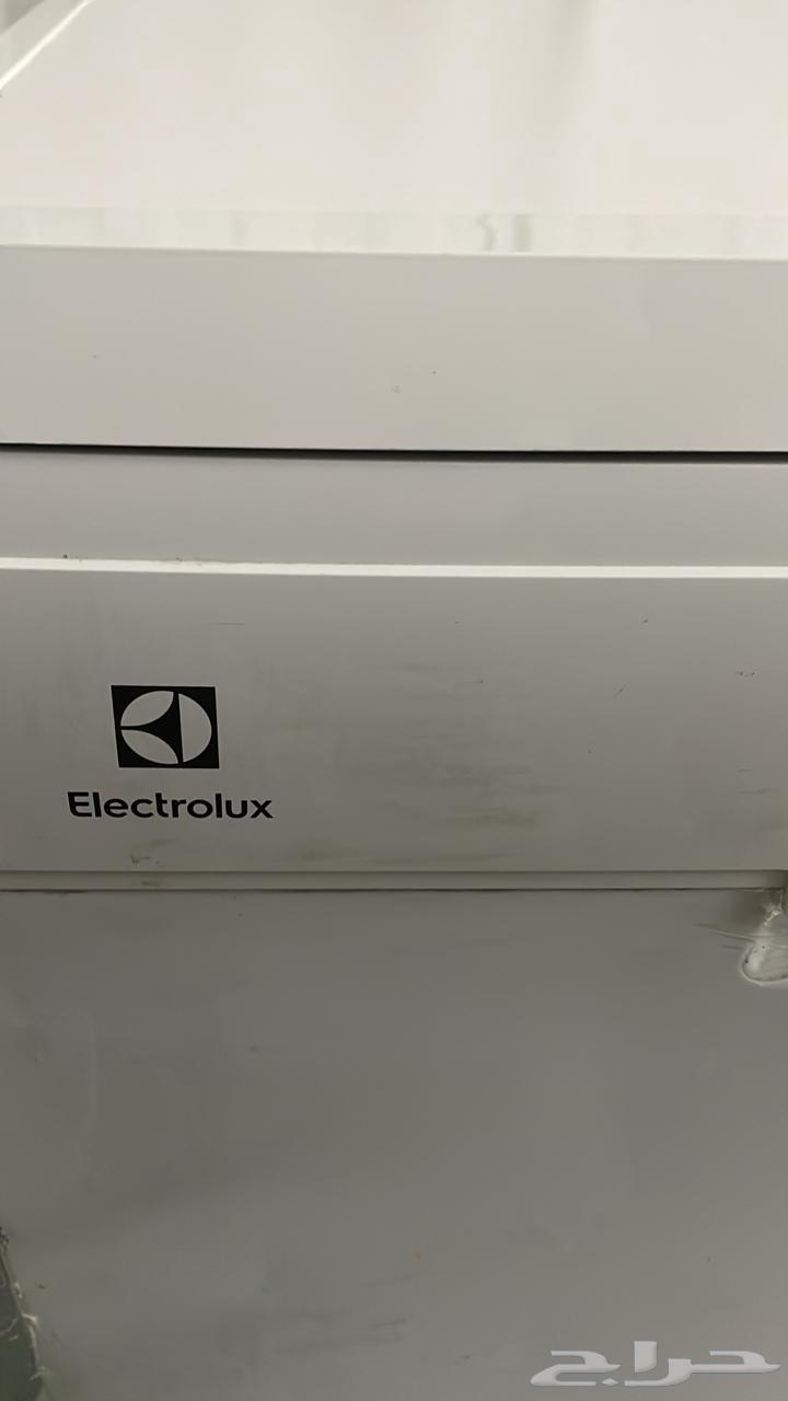 غسالة مواعين شبه جديده نوع بولندي64248093820419111