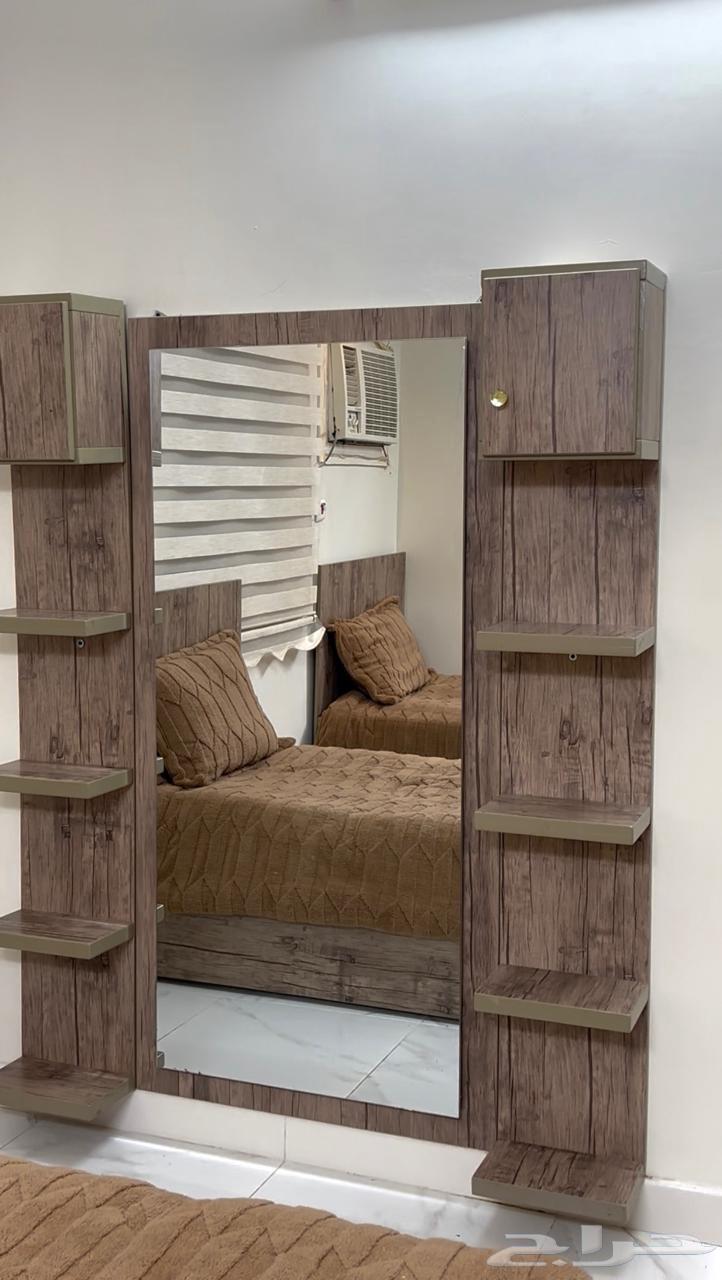 2 chairs, each chair with two drawers and a cabinet with two closed upper drawers64235933227138111