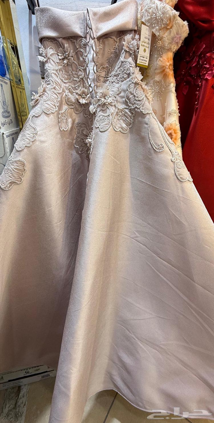 فستان ملكه لبس ساعتين فقط64253438603651110