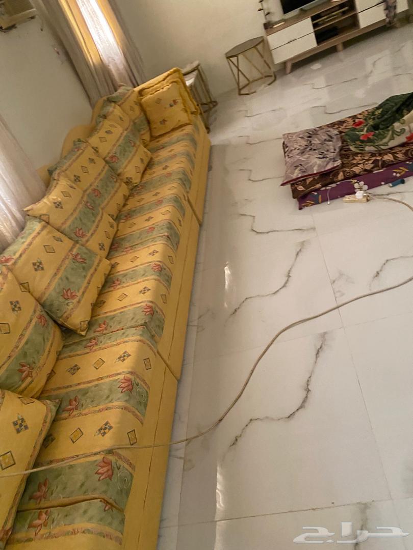 كنب نظيف للبيع64239225125123111