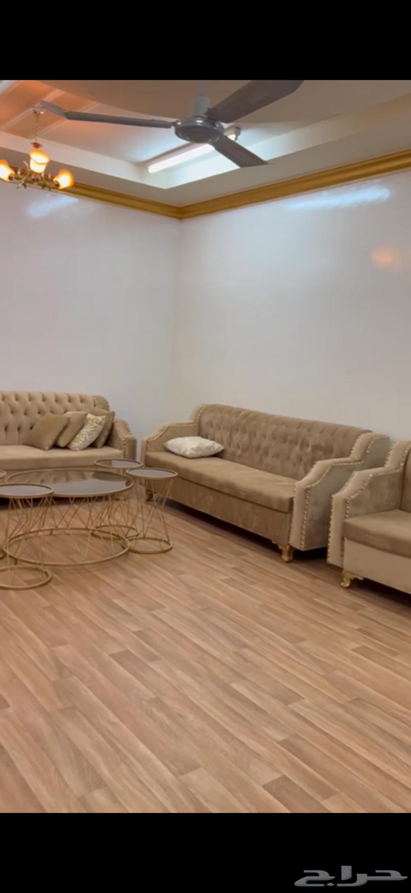 Sofas and tables for sale in Sharurah64245797695875112