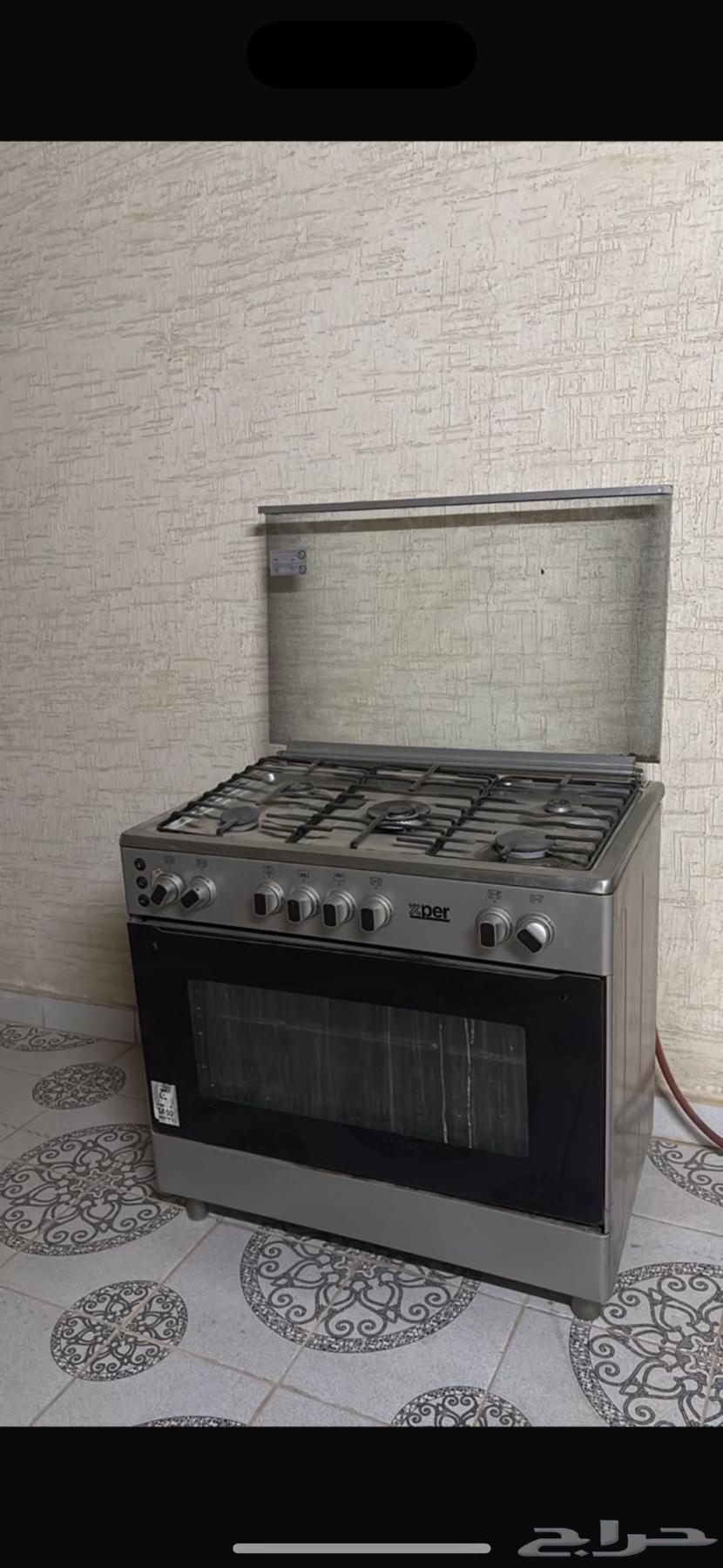 فرن كبير كامل لاكن عدادات التشغيل حقت العيون مرتخيه يبي لها64236872016641110