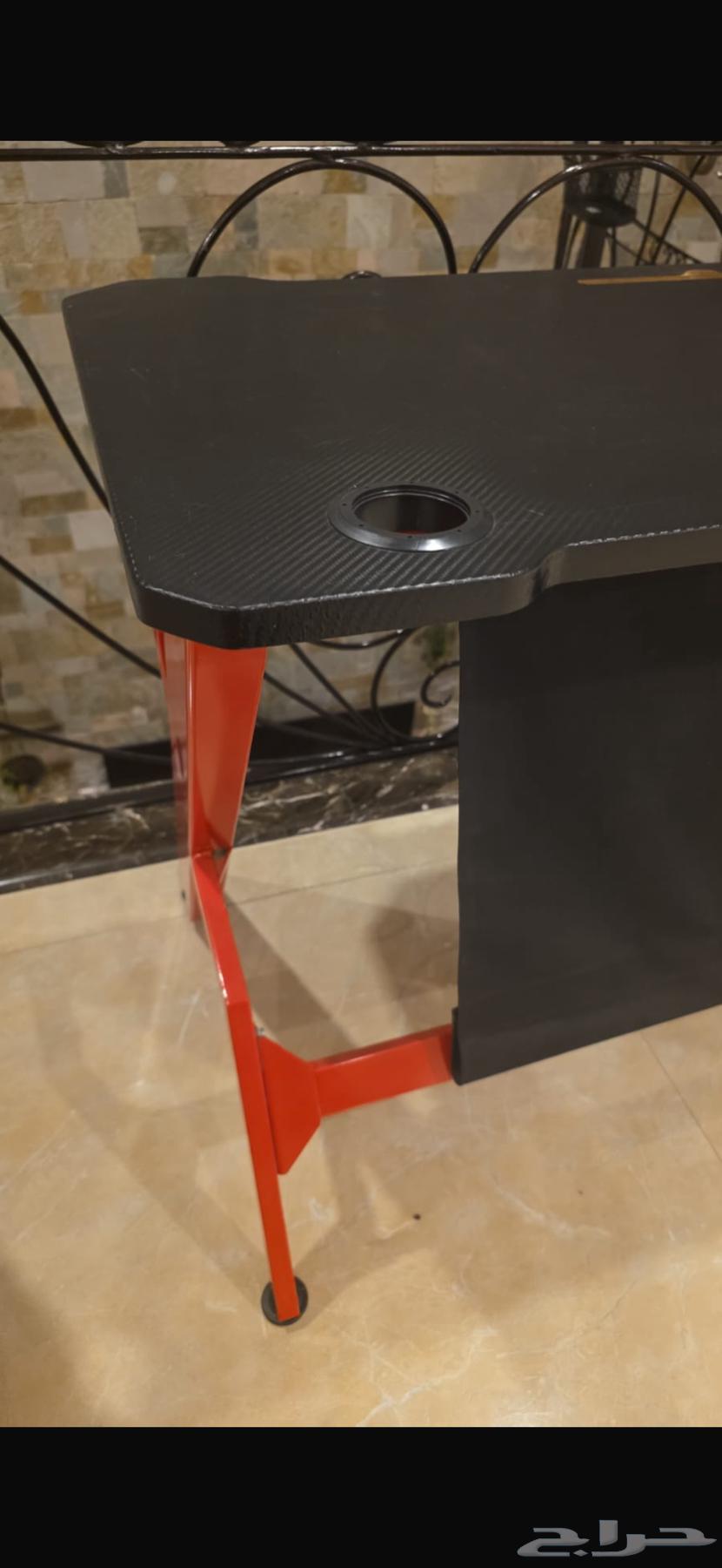 طاولة قيمنق64236294438914110