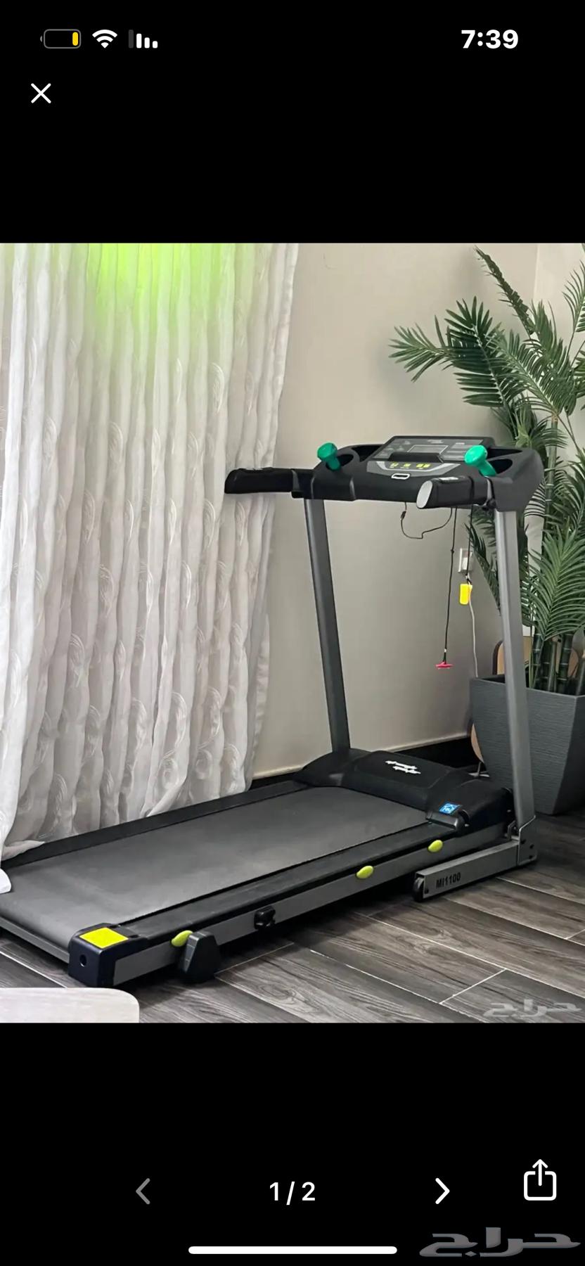 A treadmill that has a problem64249257948803111
