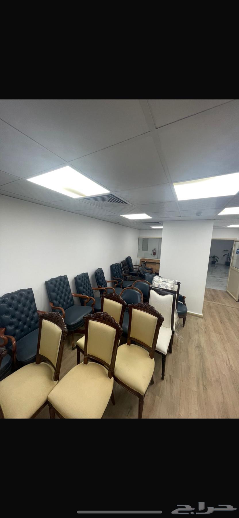 أثاث مكاتب بحاله ممتازة64247162019073113