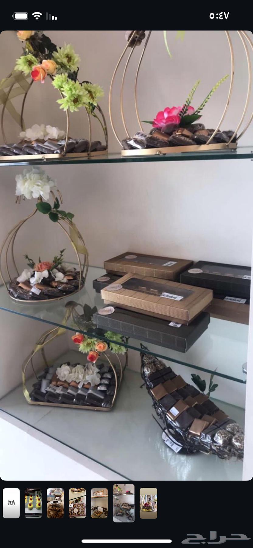 محل حلويات وشوكولاته للبيع كامل64248490080899110
