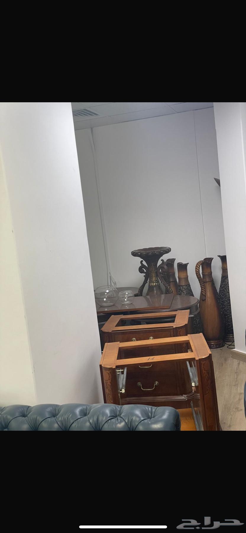 أثاث مكاتب بحاله ممتازة64247162019073111