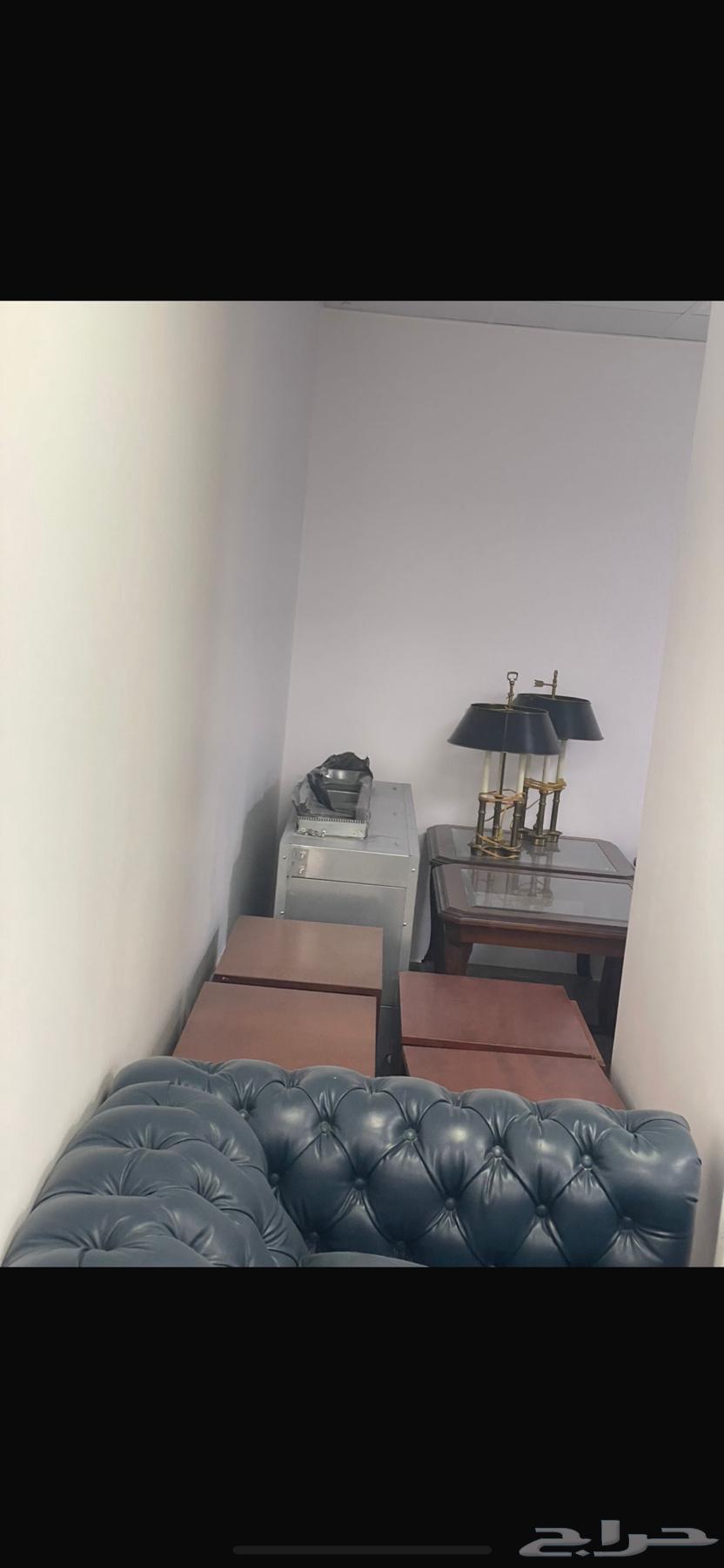 أثاث مكاتب بحاله ممتازة64247162019073112