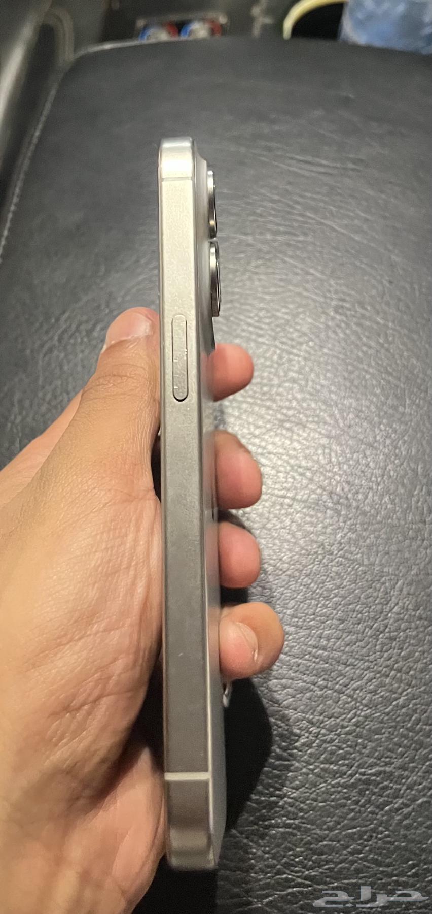 ايفون 15 25664234807110913112