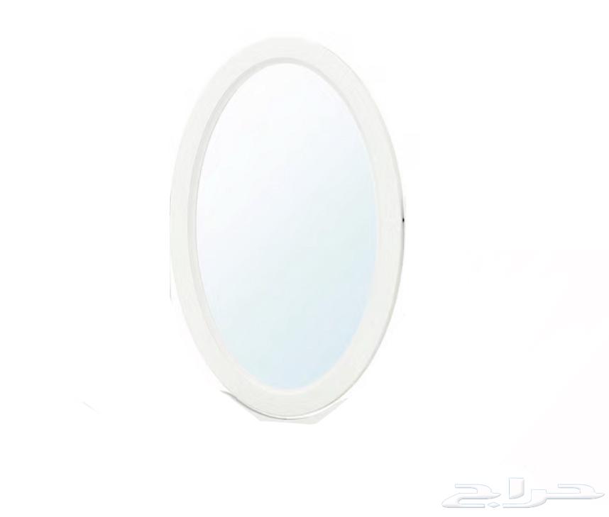 Commode and a small storage unit with mirror64256296254338112