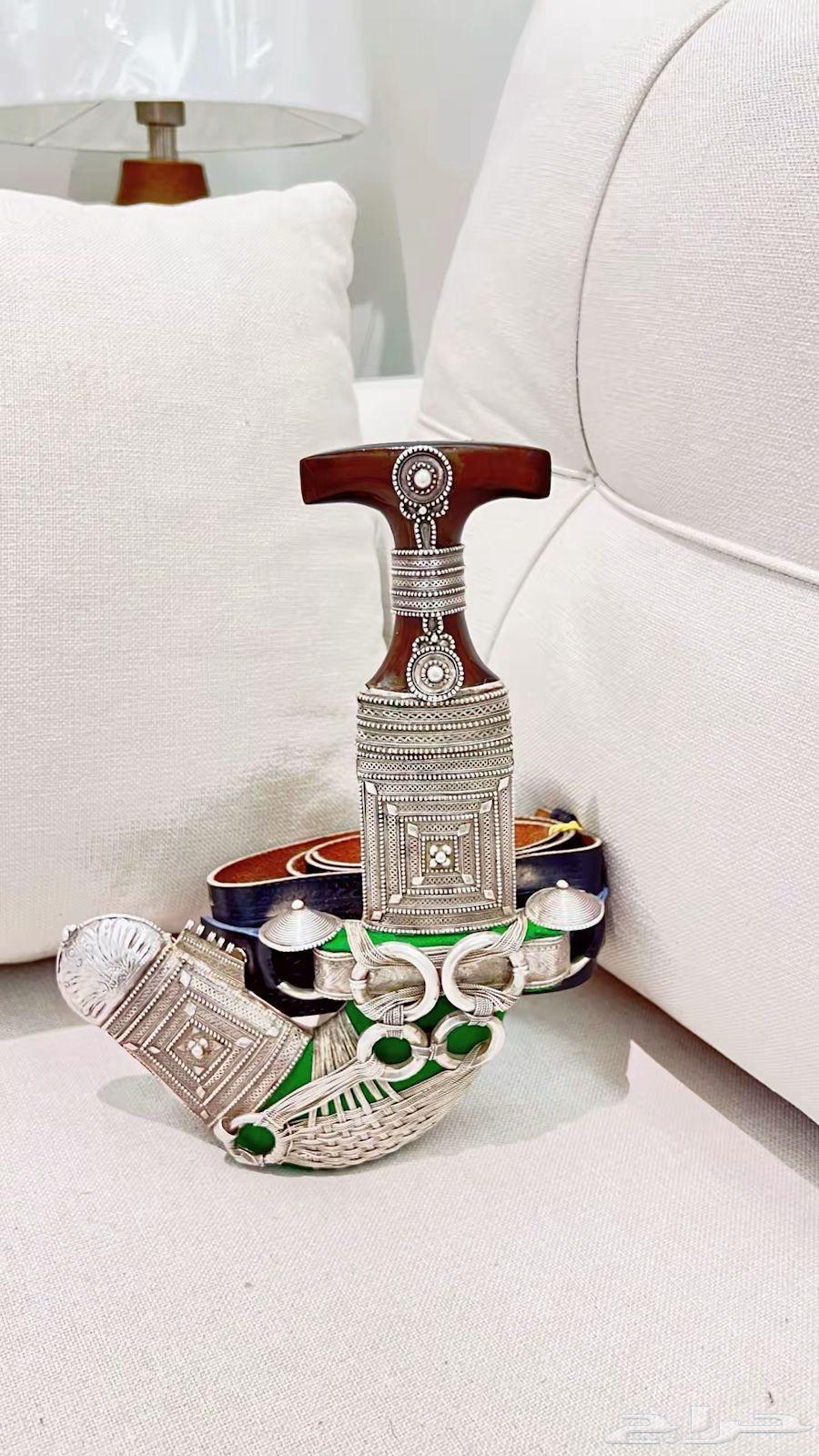 خنجر قرن بهيص احمر64250753815425111