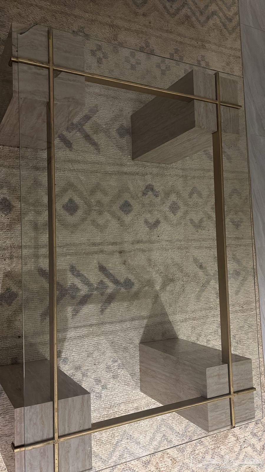 Main service table64250587349762112