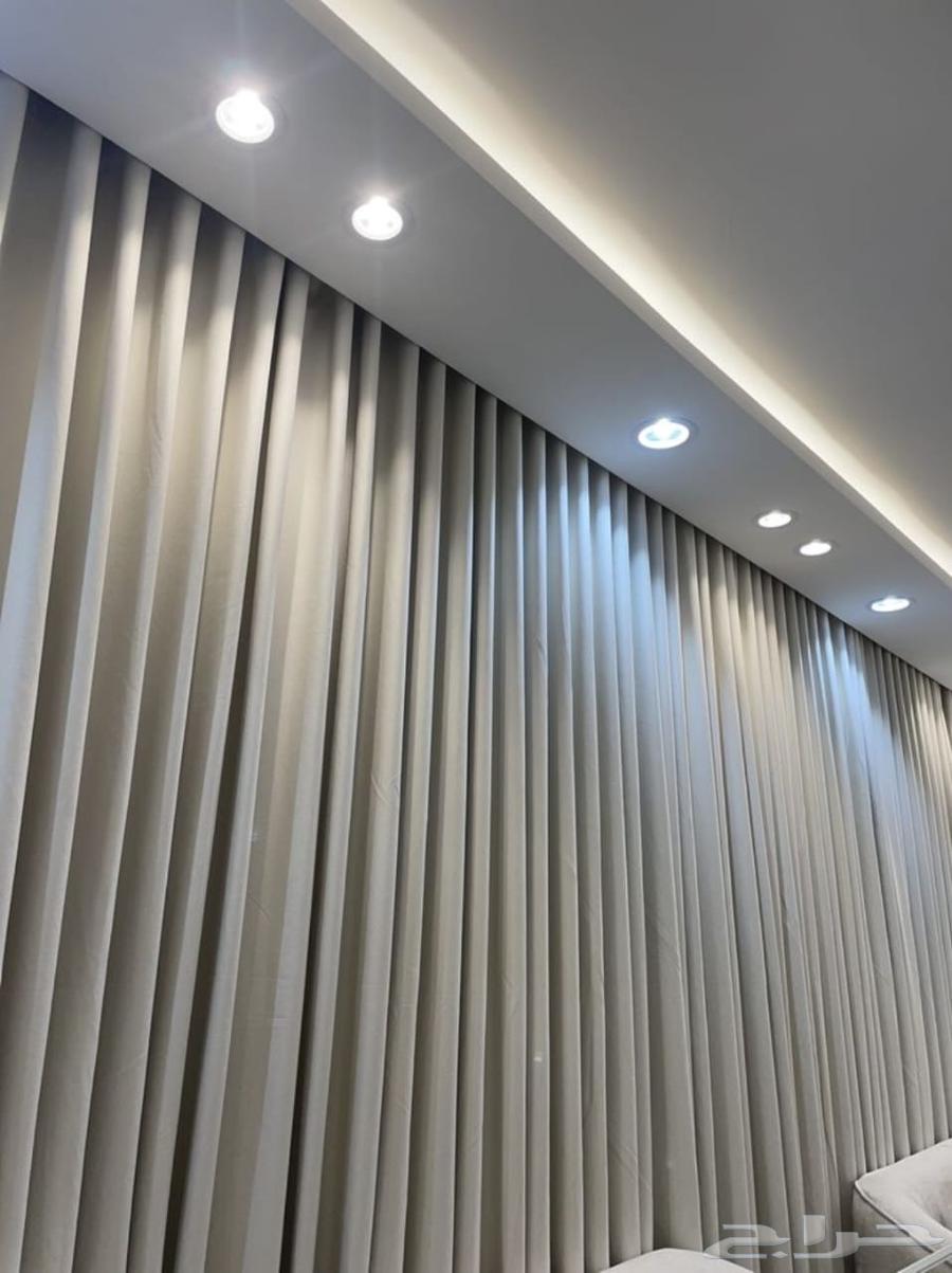 Wavy Curtains64254755742210111