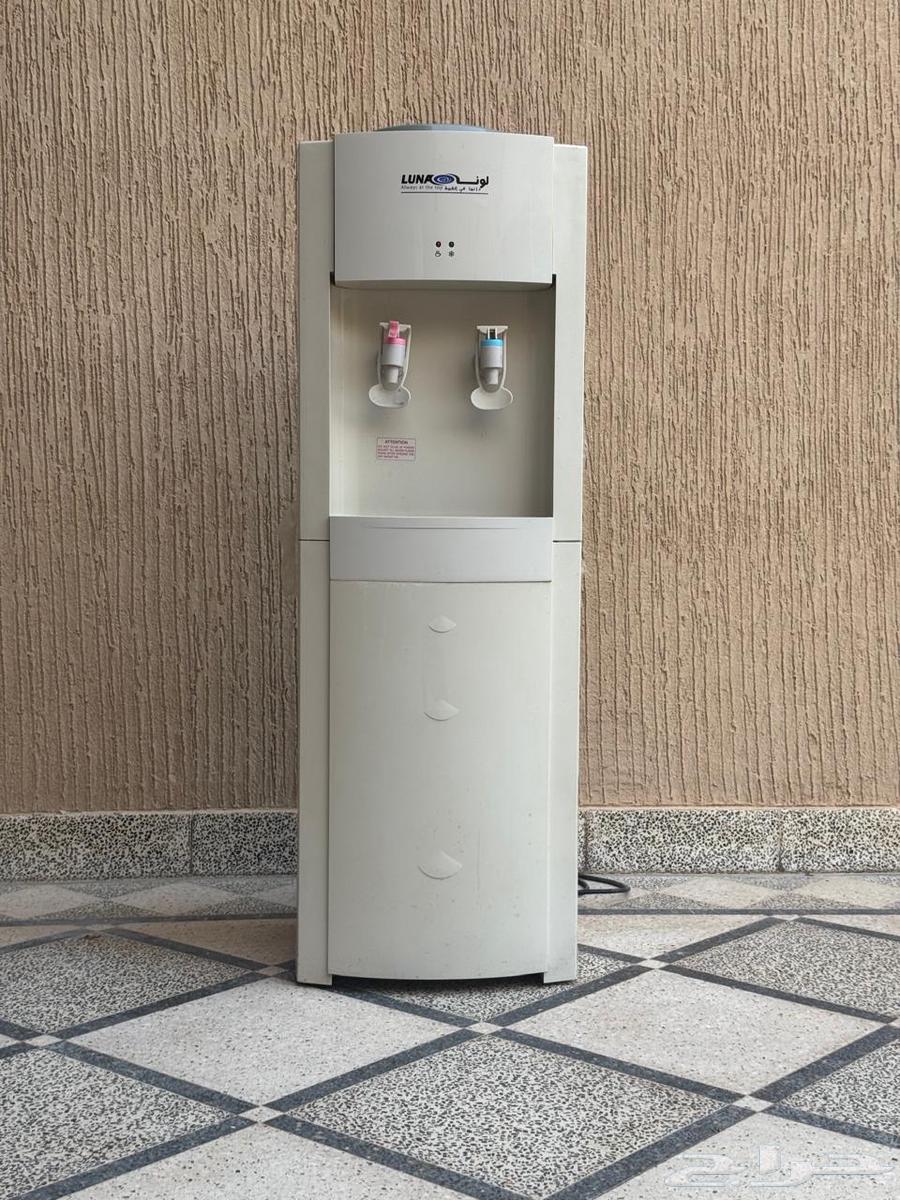 Clean fridge, no electricity problems, 110V for sale, price negotiable64253729981186110