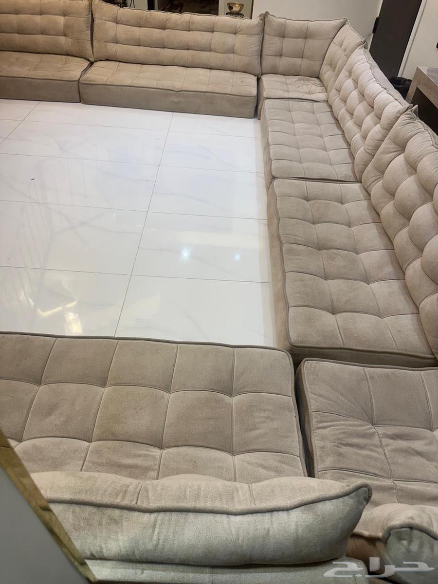 Clean used sofa64229479556354113