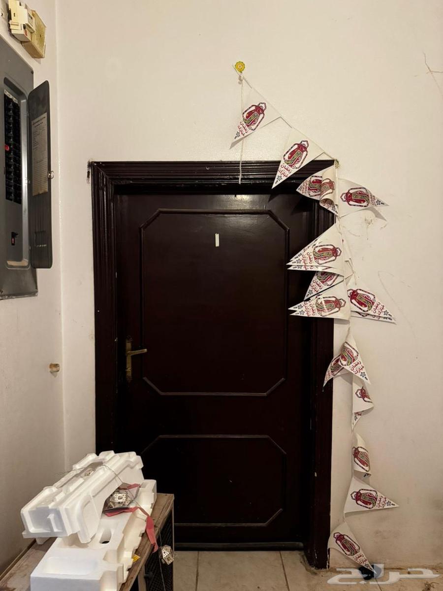 للبيع ابواب خشب قديمة64234121191041111