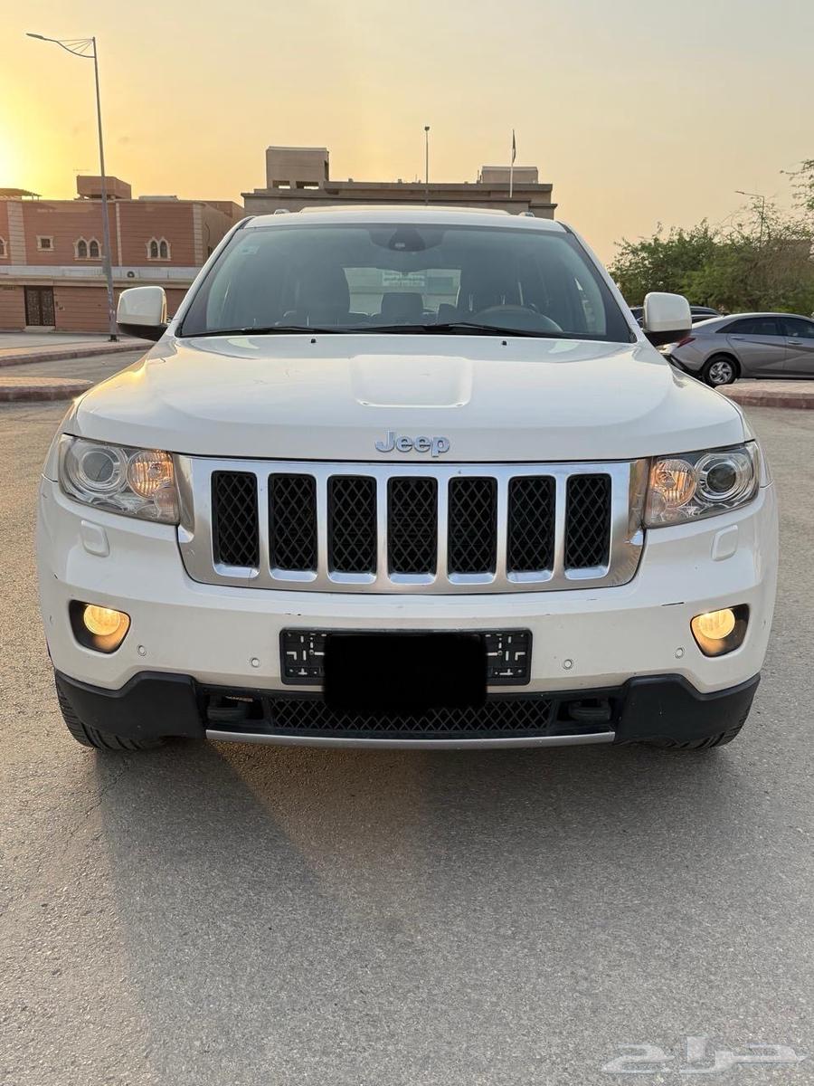 جيب قراند شروكي فل كامل ( نظيف )64409240953089111