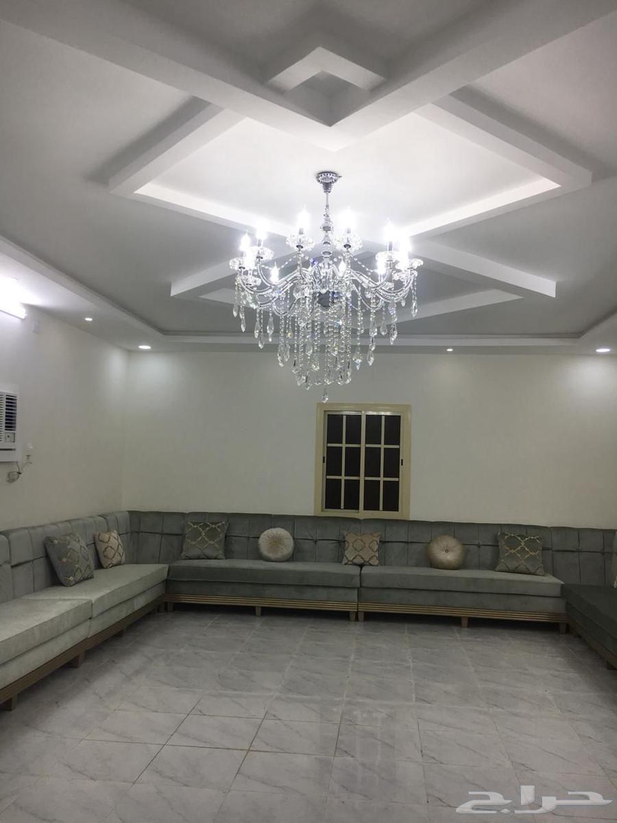 كنب مجلس نظيف للبيع64237727349377114