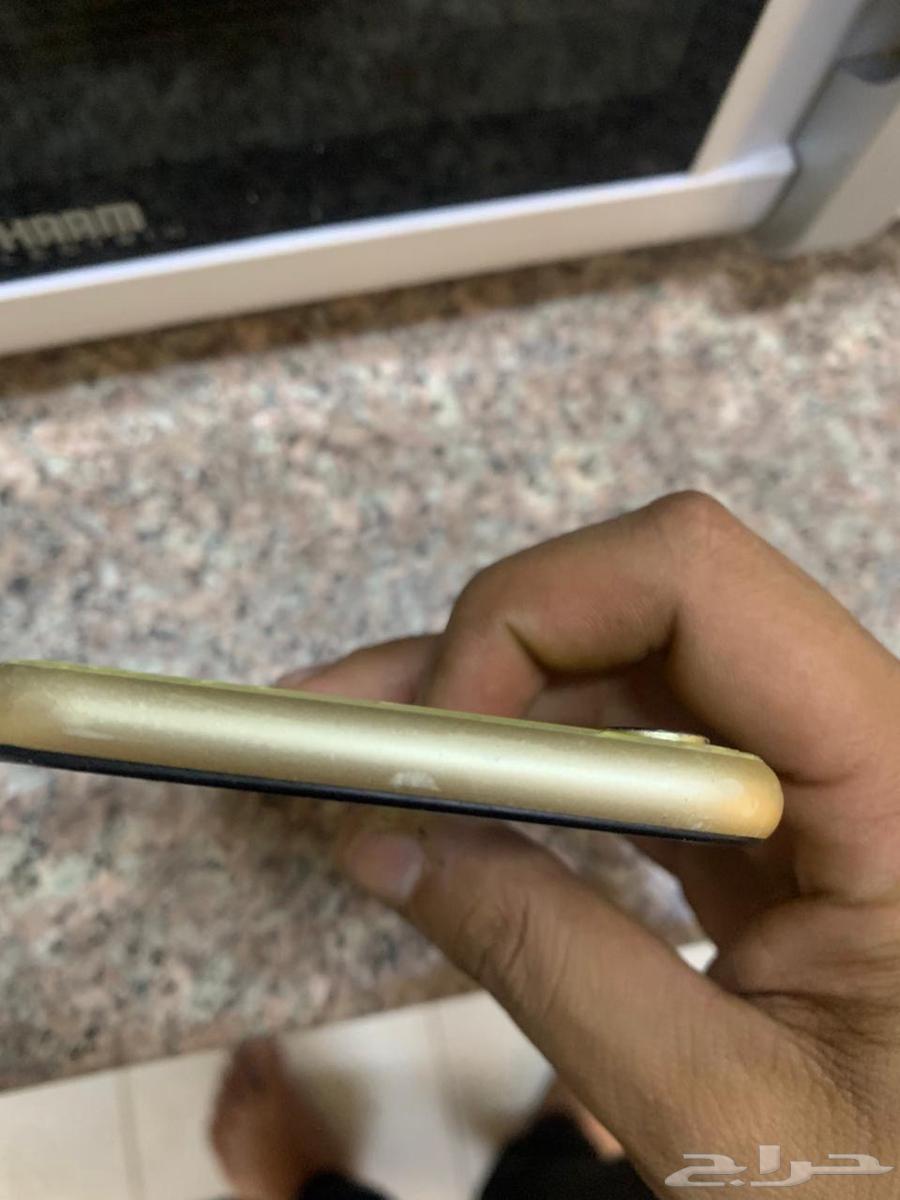 iPhone XR 12864247921439361112