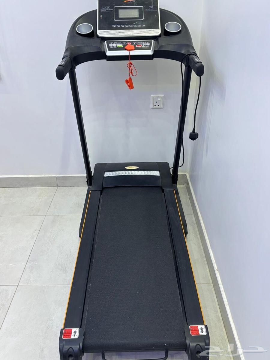 A very clean treadmill device64246989160449111